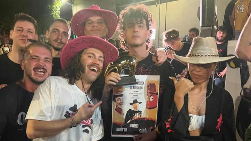 Pagelle Mic Scrauso VI